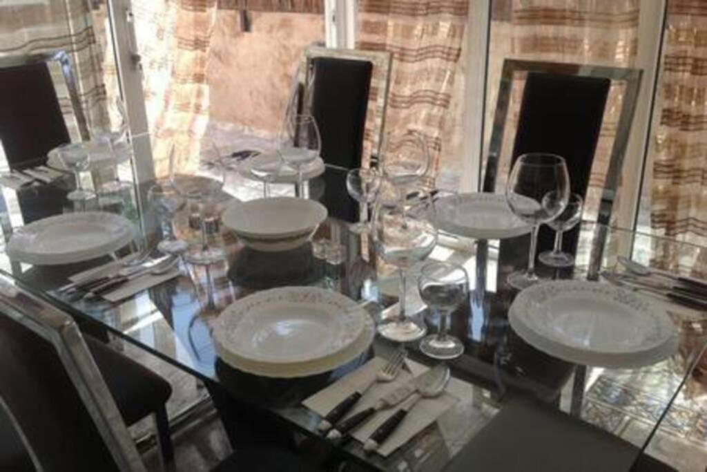 Semi-Detached Villa Sea Views, Huge Terrace, Close Beach パルム・マール エクステリア 写真